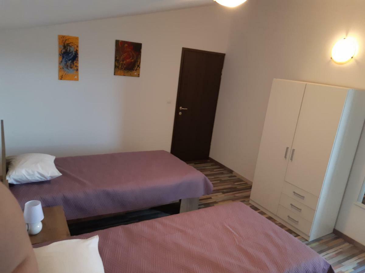 Vukelic Apartman *